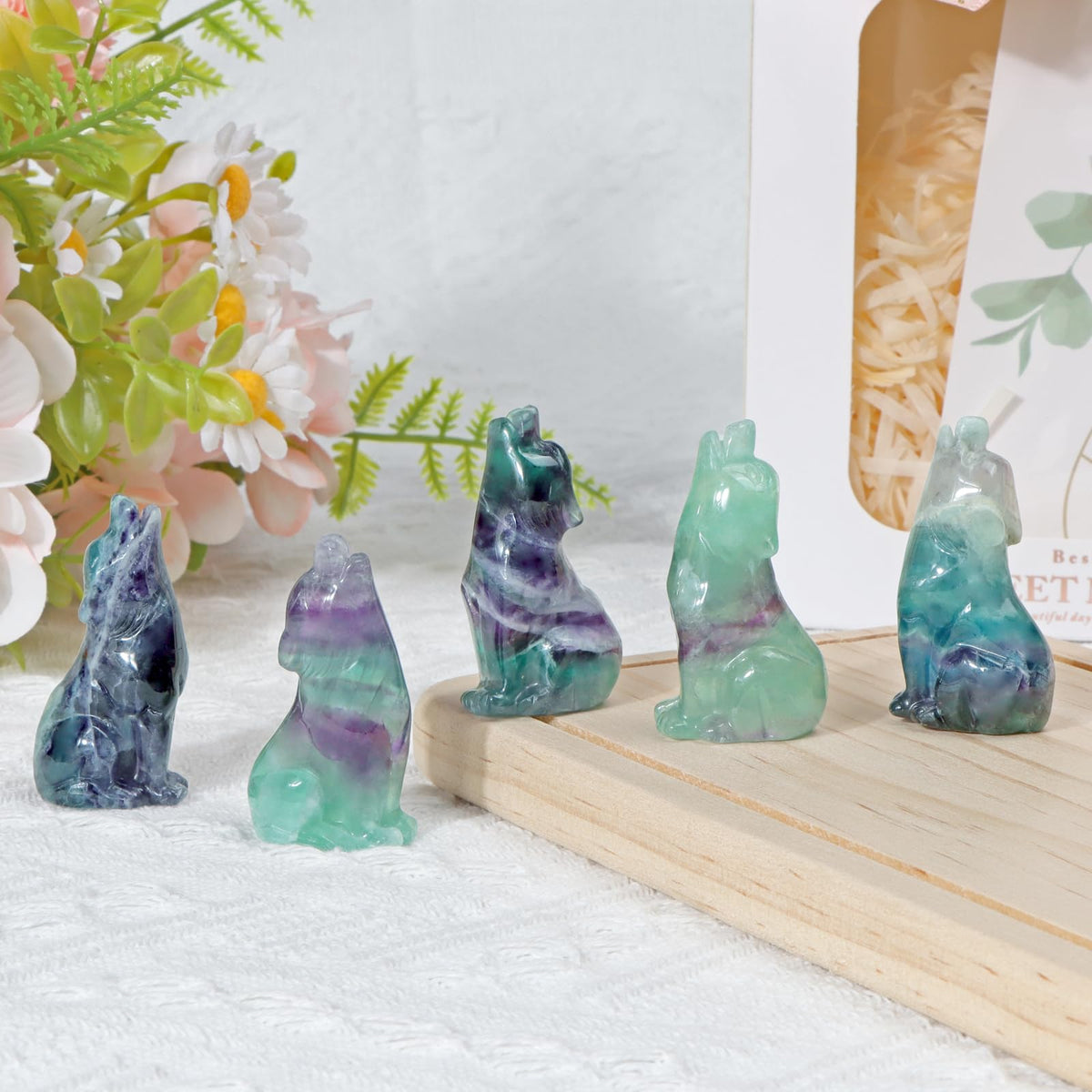 Artistone Rainbow Fluorite Head Up Wolf Statue 2" Howl Wolves Figurine Decor Ornament for Home Table Centerpiece Ornament Healing and Crystal Stone Pocket Animal Sculpture with Gift Case