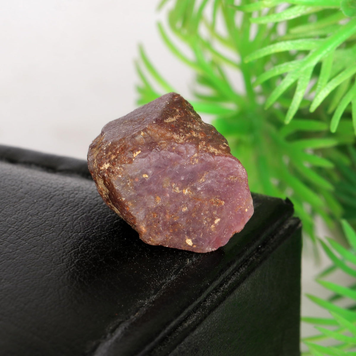 GEMHUB Natural Crystals And Healing Stones 13.00 Carat Raw Rough Star Red Ruby Healing Crystals For Jewelry Making