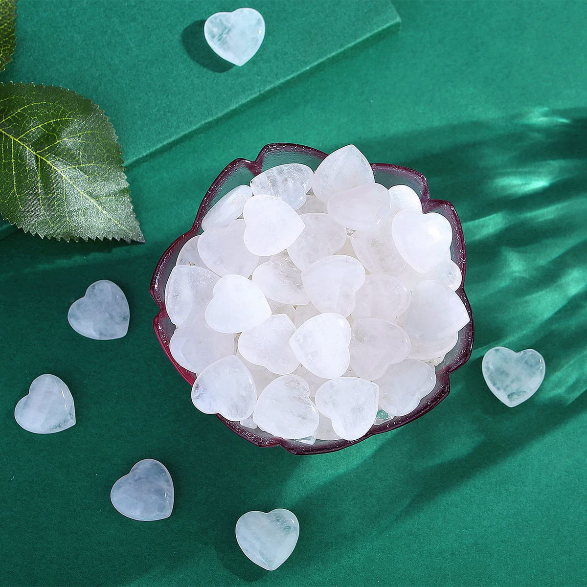 20 PCS Clear Crystal Heart Healing Crystals Cute Polished Crystal Mini Pocket Stones Natural Palm Love Gemstones Set Bulk Wholesale Reiki Energy Balancing Meditation Valentine's Day Gift
