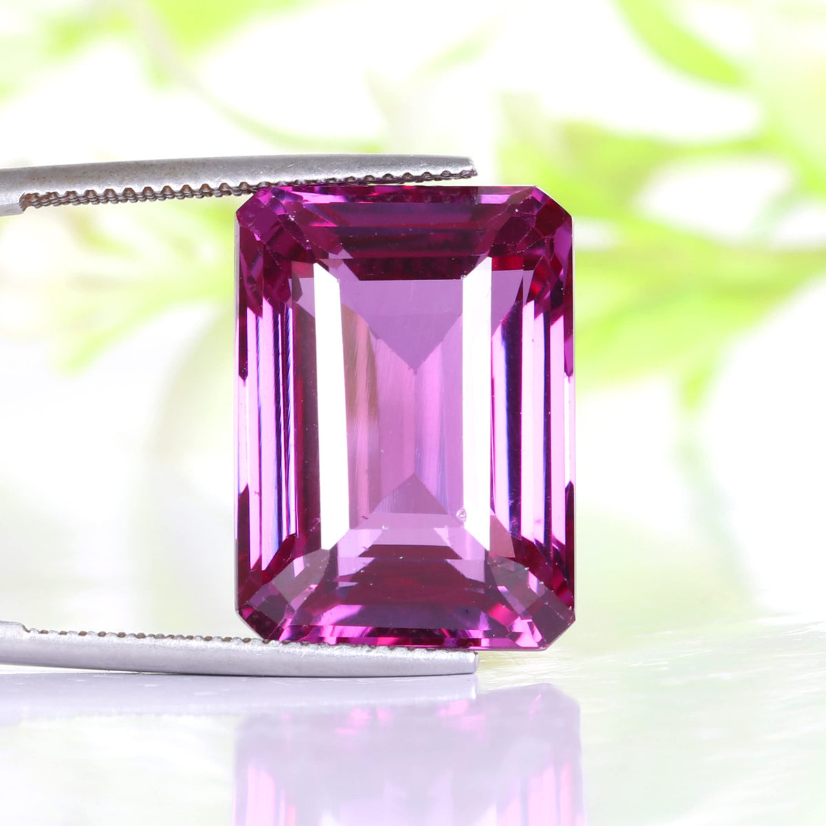 REAL-GEMS - Loose Gemstone 36. Carat Violet Amethyst Emerald Cut for Jewelry Making