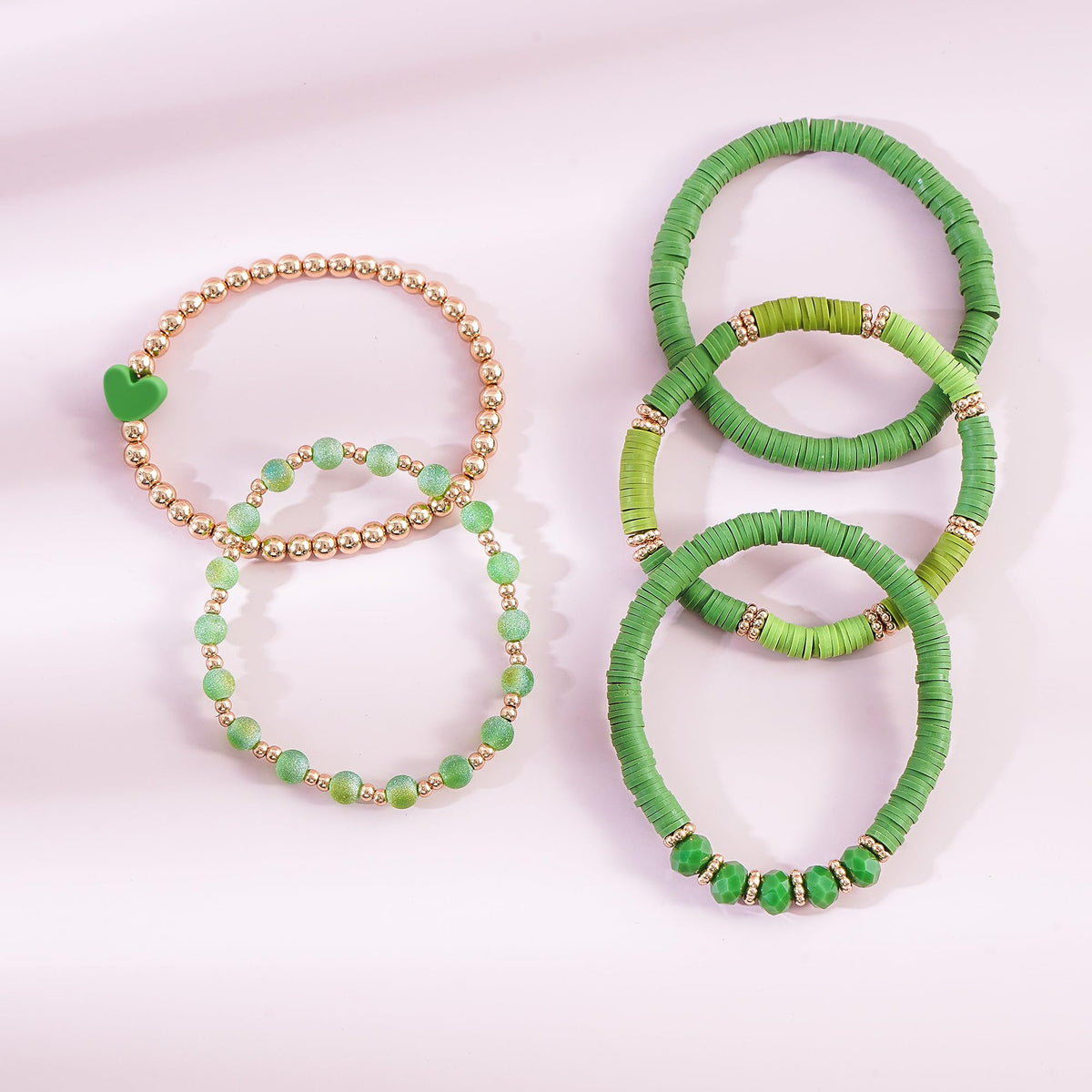 RISHEGAE St.Patrick's Day Bracelet Green Heishi Beaded Stretch Bracelets for Women Stackable Gold Polymer Clay Beads Bracelets Friendship Boho Summer Beach Bracelet Jewelry