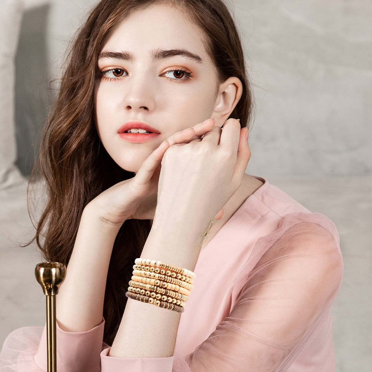 GOOJIDS Surfer Heishi Clay Bead Bracelets for Women Bohemian Stackable Gold Plated Beaded Stretch Bracelets Elastic Layering Friendship Bracelets Set Boho Jewelry