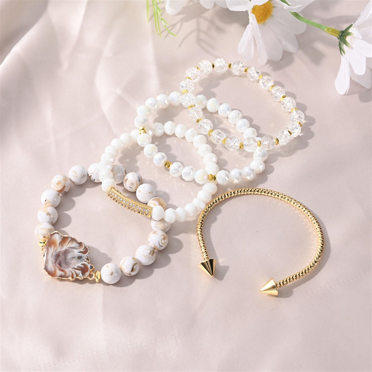 BOPOW 5PCS Beaded Bracelets/Bangle for Women, Multilayered Stackable Elastic Natural Howlite Agate Crystal Stones Bracelets Set Handmade Boho Jewelry Gift for Women