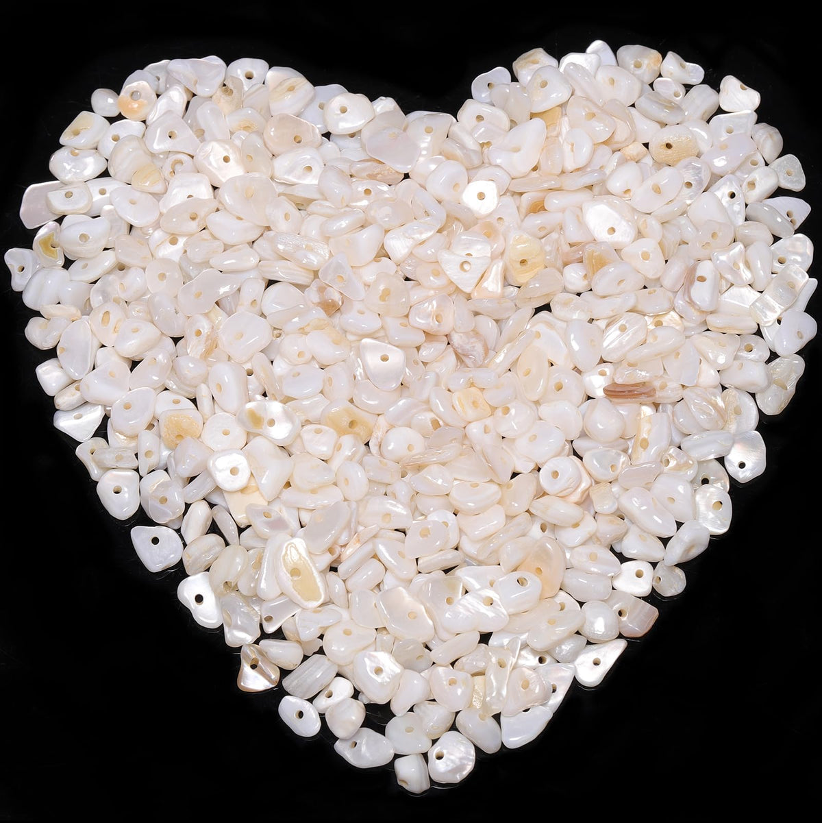 400pcs Natural Chip Shell Beads for Jewelry Making White Shell 5-8mm Irregular Gemstones Healing Crystal Loose Rocks Bead Hole Drilled for Ring Earrings Necklace Bracelet Making DIY Art Crafts