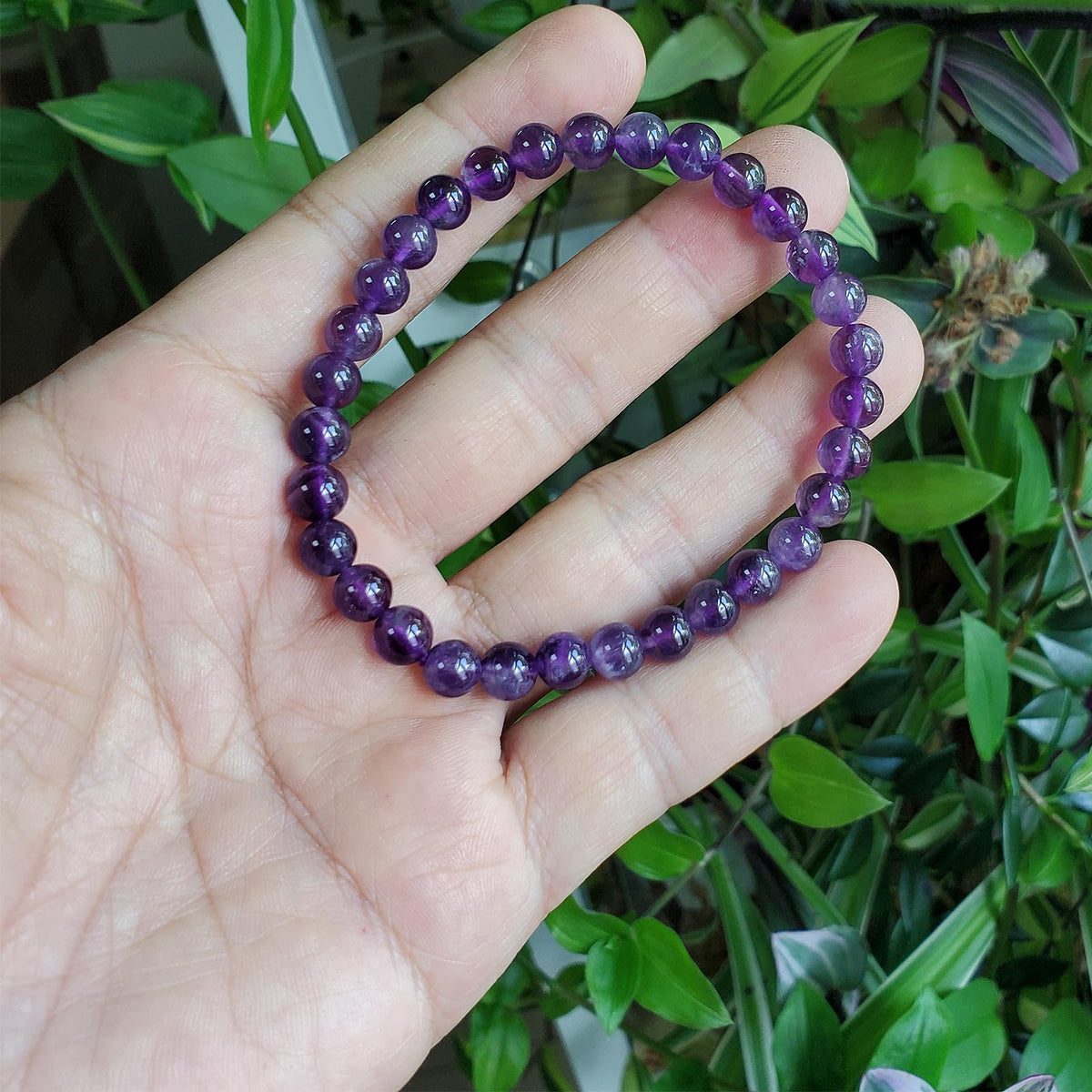 chengmu 6mm Amethyst Stretch Bracelet, Natural Gemstone Round Stone Crystal Beads for Beaded Elastic Bracelet 7.5"