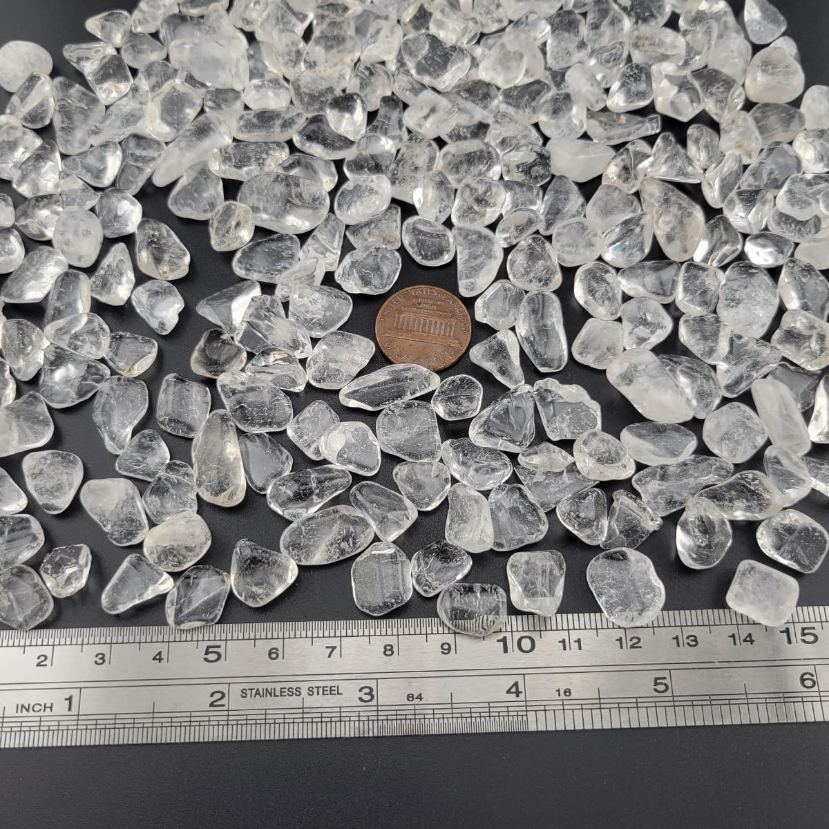 1,000 Carats Clear Quartz Handpicked Tumbled Stones Crystals Chips 0.2''-0.5'' Bulk Pocket Stones for Healing, Reiki, Meditation, Witchcraft and Home Decorations (Clear Quartz)