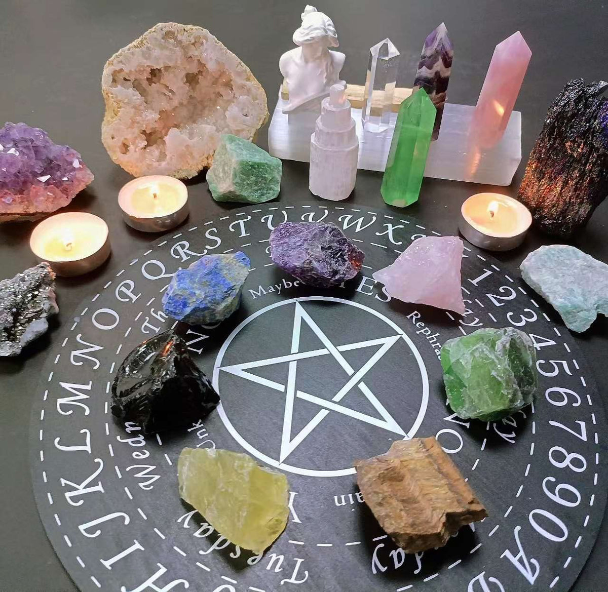 LAIDANLA Black Tourmaline 2" Natural Rough Stones Crystal Large Raw Crystals Bulk Healing Cuarzo Gemstones for Reiki Healing Tumbling Fountain Rocks Wire Wrapping Decoration 4PCS 0.55lb