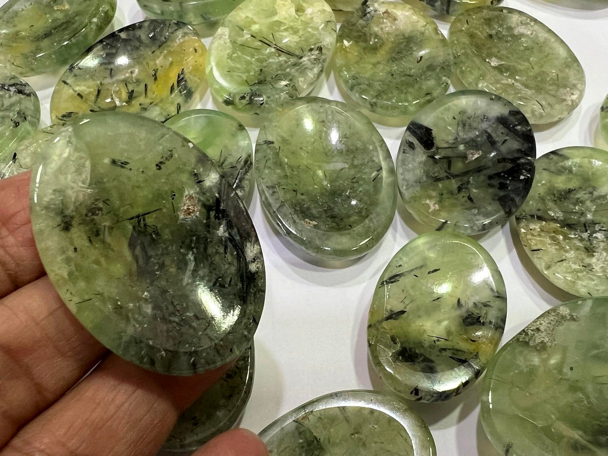 GEMSCITE Prehnite Epidote Thumb Worry Stones Metaphysical Gemstone Crystal Healing Reiki Men Women Gift FENG Shui Positive Energy Love Wellness Palm Stones Wicca Powerful