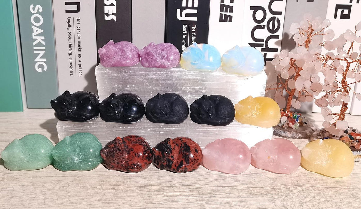 QINJIEJIE Opalite Cat Crystals Decor Sleeping Cat Statue Healing Carved Stone Decor Polished White Opalite Gemstones Figurine Office Room Home Desk Lucky Cute Decor Opal Gifts for Women Men Cats Lover