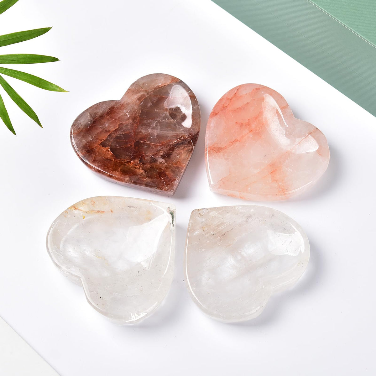 JIC Gem Natural Crystal Bowl Red Hematoid Quartz Heart Shape Healing Crystal Stone Decorative Bowl Jewelry Tray Home Office Decor