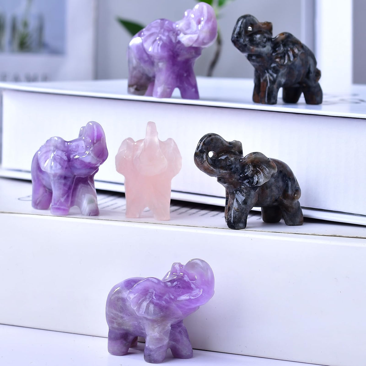 Ytbeoxk 1.8 Inch Amethyst Elephant Crystals Decor, Healing Crystal Cute Figurines, purple Elephant Gemstones Decorations Statue, Lucky Reiki Stones in Home and Office Meditation Gift for Women and men