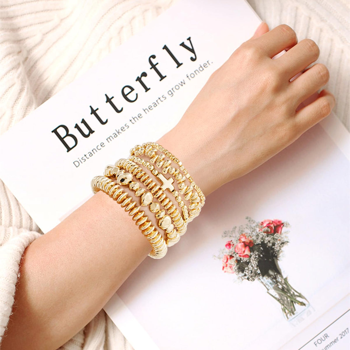 GOOJIDS Surfer Heishi Clay Bead Bracelets for Women Bohemian Stackable Gold Plated Beaded Stretch Bracelets Elastic Layering Friendship Bracelets Set Boho Jewelry