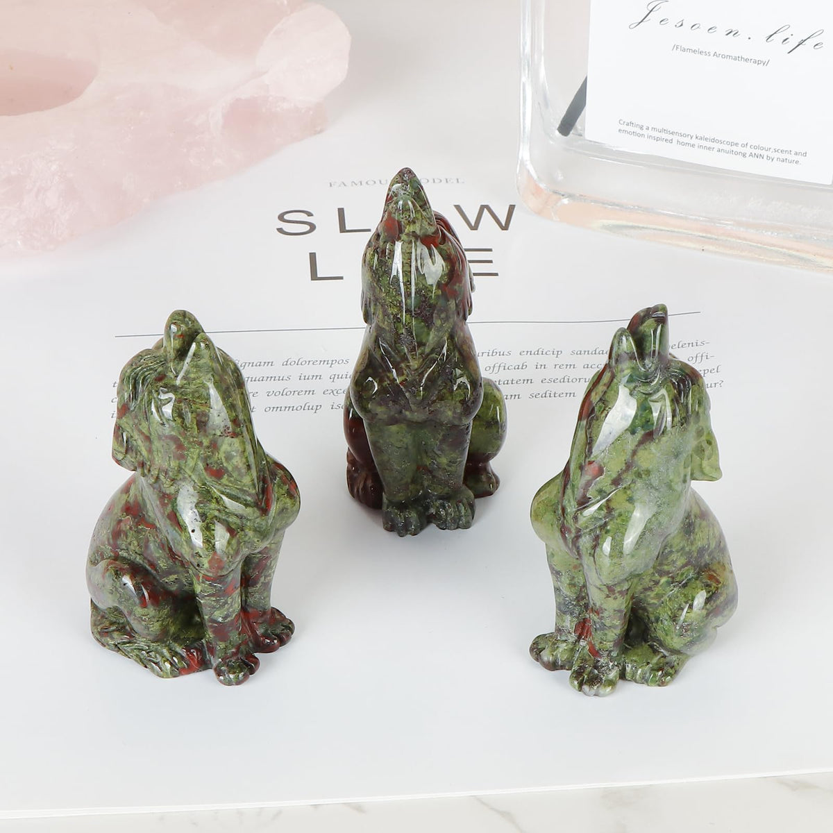 Artistone Dragon Bloodstone Wolf Statue 3 inches Howling Wolves Figurine Ornament for Home Decor Healing Crystal Animal Sculpture with Gift Box