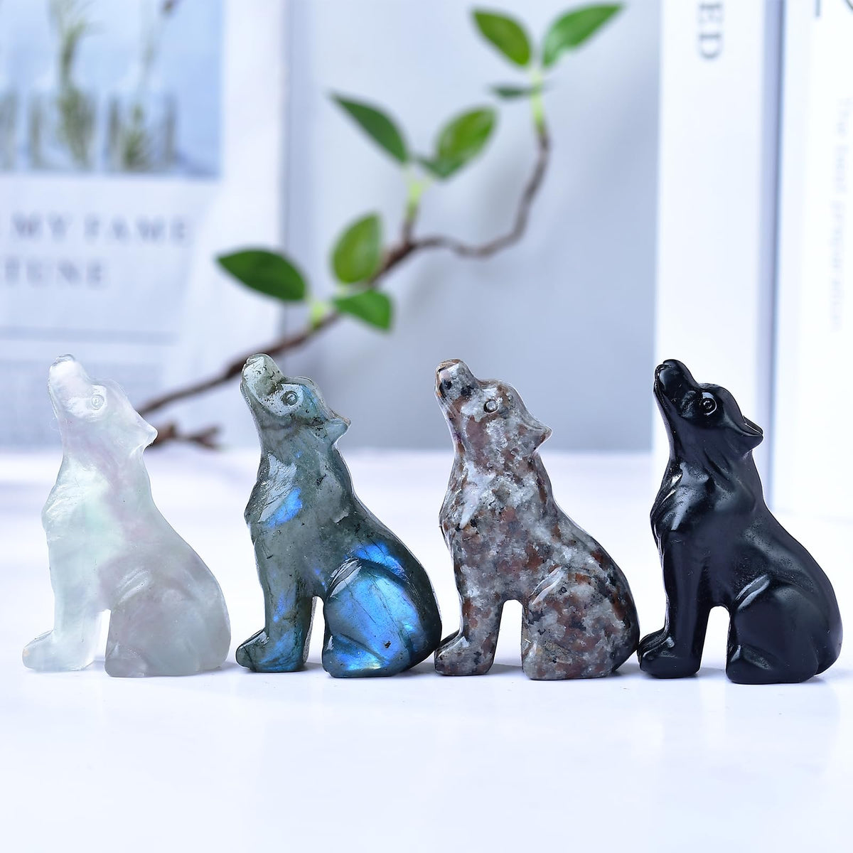 Ytbeoxk 2.1 Inch Flame Stone Wolf Crystal Statue,Gifts Healing Crystal Decor，Wolf Totem Figurines Stone Energy Gemstones, in Bedroom Office Christmas Meditation Gifts for Men Gril Women
