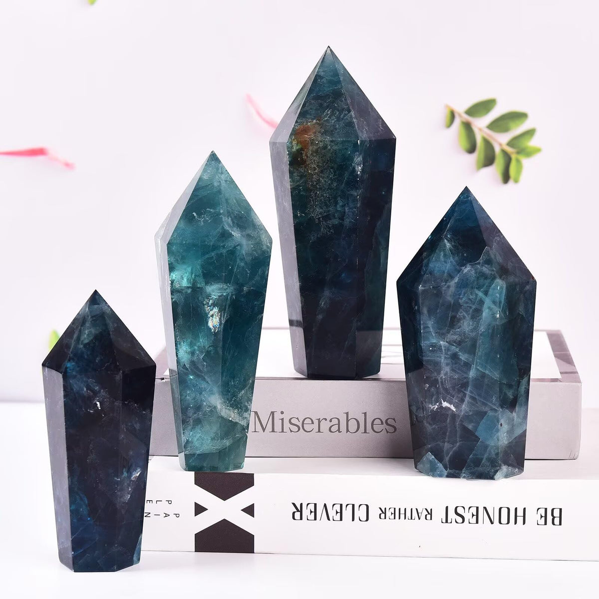 VIZYTOU Green Fluorite Stone Tower Obelisk Large Healing Crystal Rock Point Wand Reiki Healing Meditation Stone 0.6-1.1 LBS
