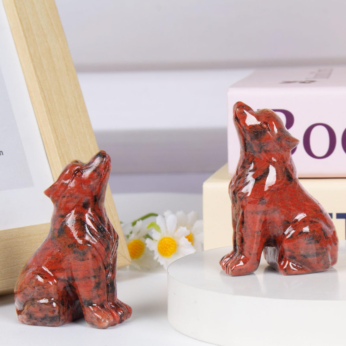 Hguxmcu Red Obsidian Wolf Figurine,Crystal Carved Statue for Home Office Desk Decor,Hand Carved 1.8 Inch Healing Crystal,Spirit Animal Gift for Wolf Lovers,Good Luck Feng Shui Protection Totem