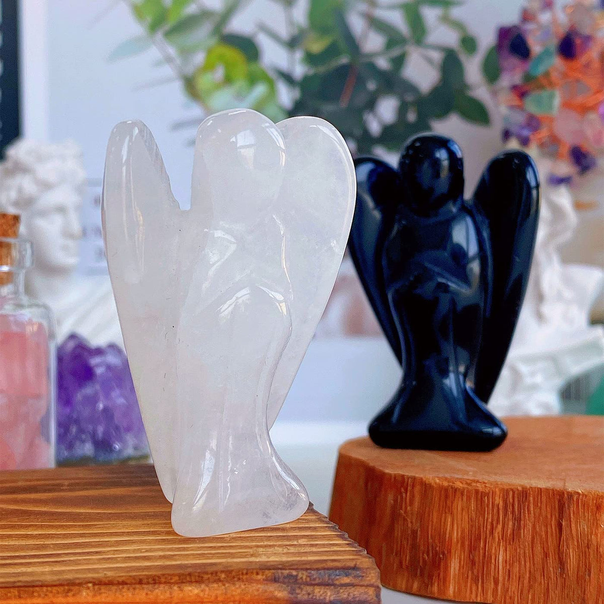 QINJIEJIE Clear Crystal Guardian Angel Decor - Carved Pocket Polished Gemstone Statue - Peace Figurine for Spiritual Healing, Meditation, Protection - Gift for Angel Lovers