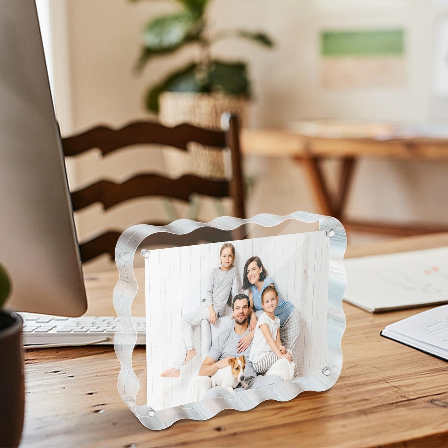 laapee 4x6 Acrylic Picture Frame 3 Pack, 10+10mm Thicker Magnetic Acrylic Frame, Double Sided Display, Anti-fading, Clear Block Scalloped Photo Frames Freestanding for Desktop Display