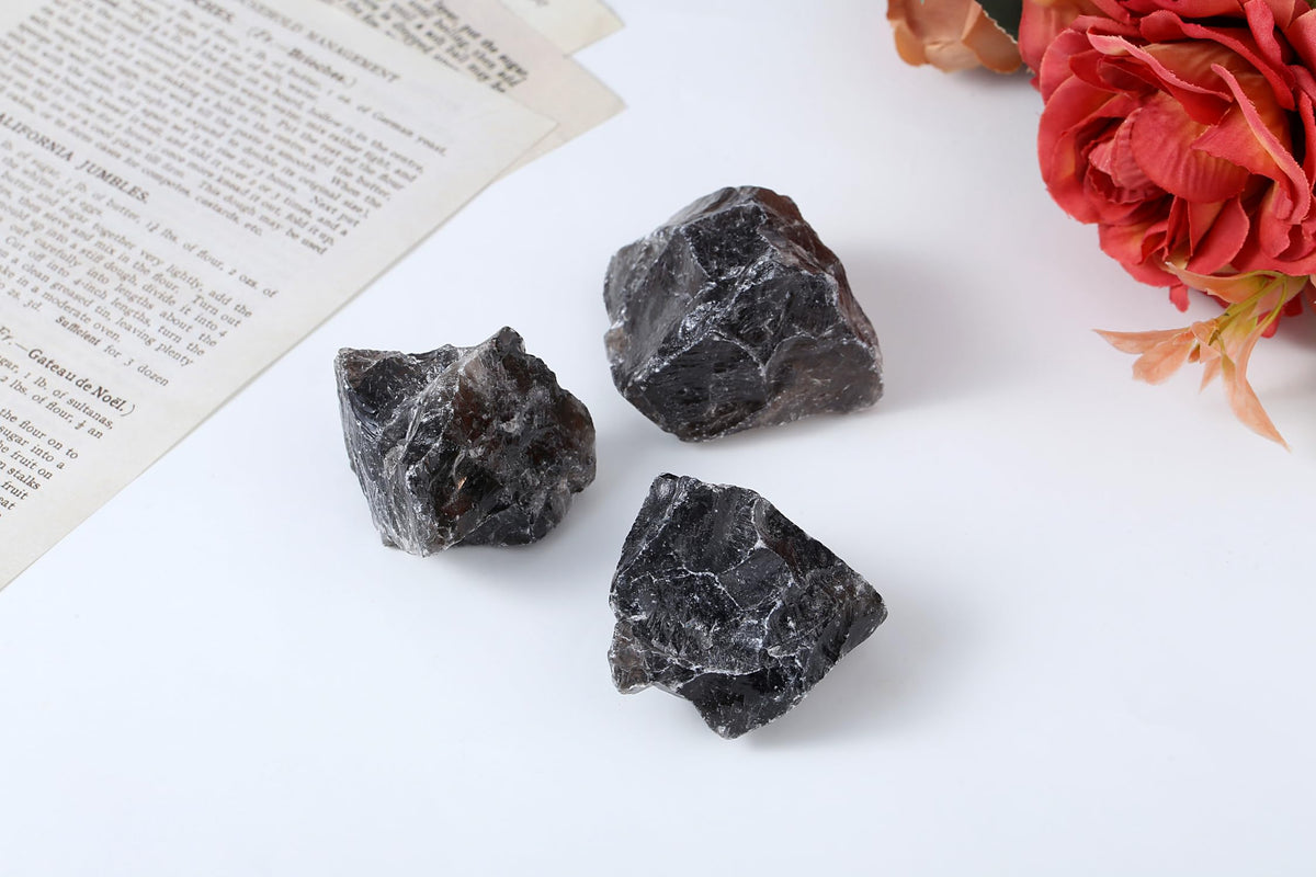 XIANNVXI Smoky Quartz 1.8-2.2" Large Raw Crystals and Healing Stones Natural Rough Crystal Rocks for Decor Gifts Tumbling Cabbing Polishing Fountain Rocks 1PCS