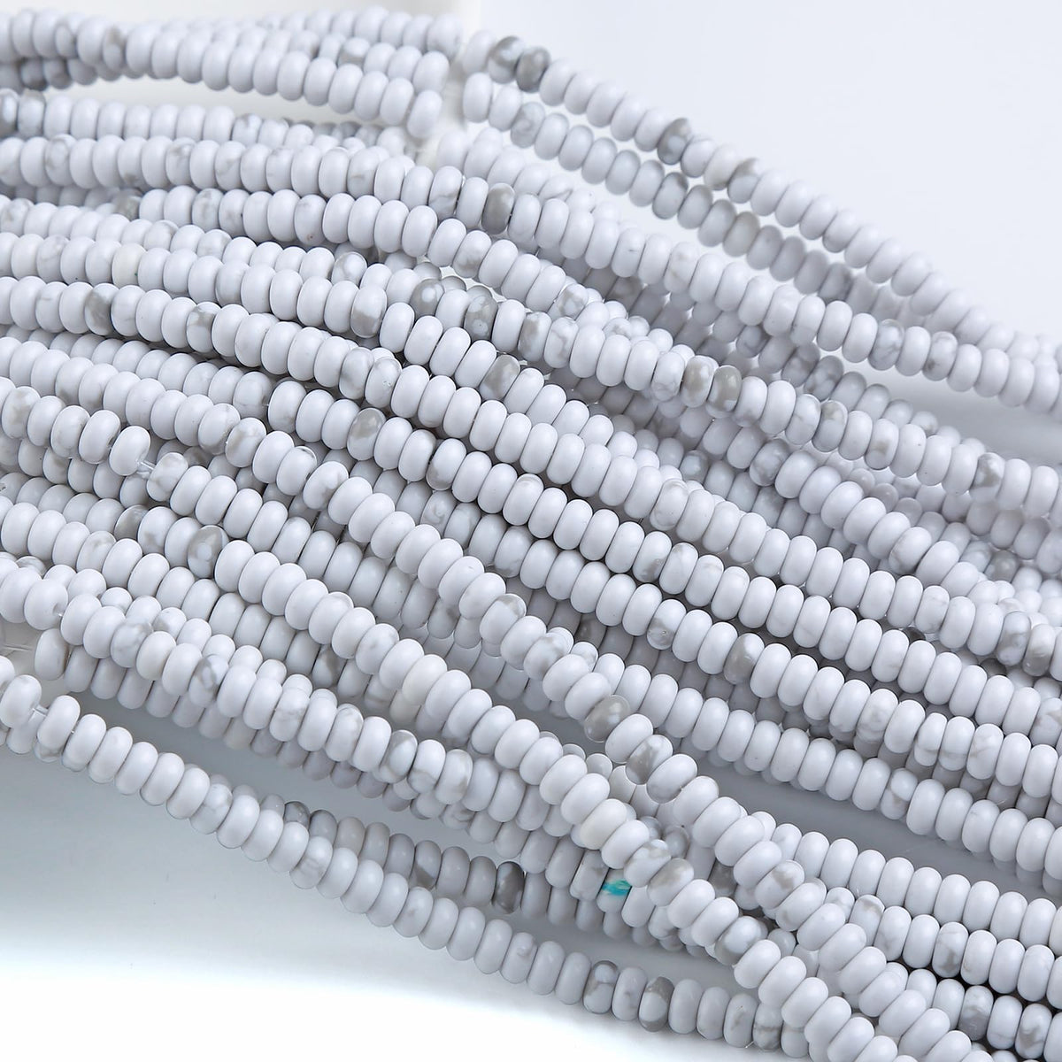 150PCS 2x4mm Natural White Howlite Turquoise Rondelle Beads Abacus Disk Stone Beads Round Loose Spacer Gemstone Beads for DIY Bracelet Necklace Jewelry Making