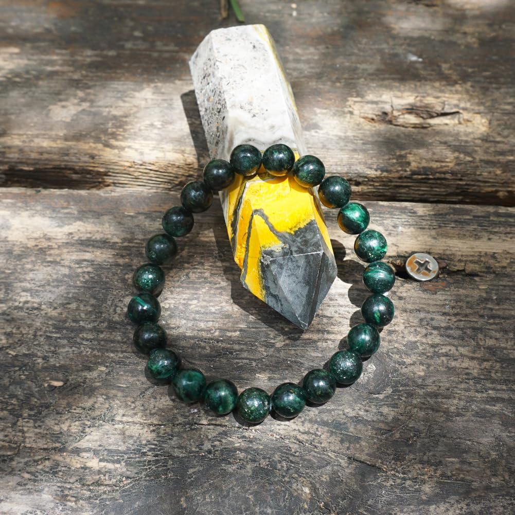 TaHLga 8MM Emerald Bracelet for Unisex | Fits for about 7.5" Wrist | Birthstone of May | Heart Chakra Green Crysta| Spritual Healing Gift for Friends and Familys on any Festival
