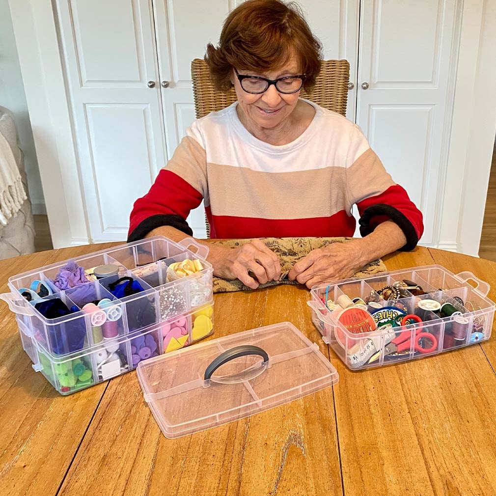 Evelots Storage Container Box, 3 Tier Stackable Snap-On Trays 30 Compartments with Adjustable Dividers for Arts & Crafts Storage, Jewelry Bead Organizers, Toys or Beauty & Sewing Supplies - Clear