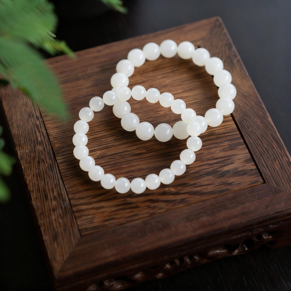 Cryhand Black Tourmaline White Jade Bracelets For Men Protection Healing Crystal Bracelet For Women Spiritual Charms Stretchy 8mm Beaded Lucky Handmade Anxiety Braceletss