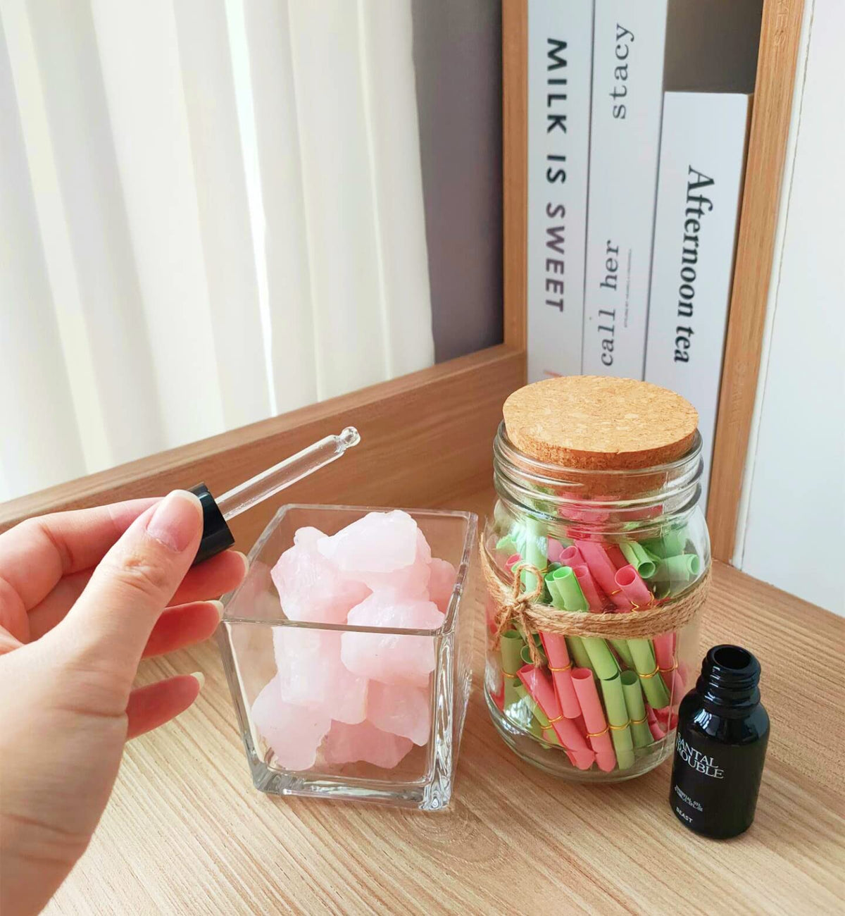 Luckeeper 1 lb Rough Crystals Bulk Raw Rose Quartz Healing Stones for Tumbling, Wire Wrapping, Wicca Reiki,Meditation and Home Decor