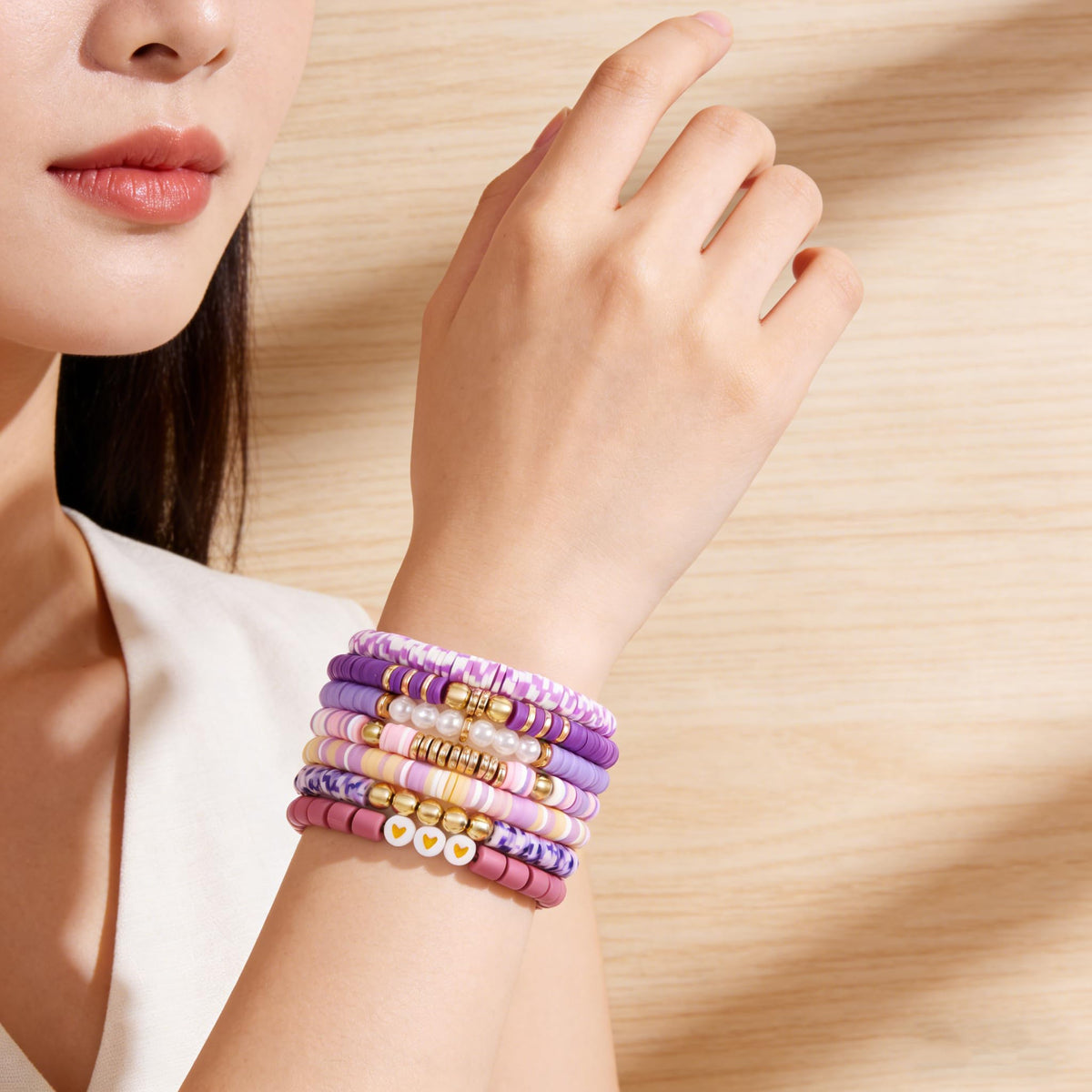 YEOSMINE Boho Heishi Clay Beaded Stretch Bracelets Stack For Women, Preppy Teens Friendship Gold Bracelets Cute Beach Surfer Accessories Bulk Set Trendy Fashion Jewelry