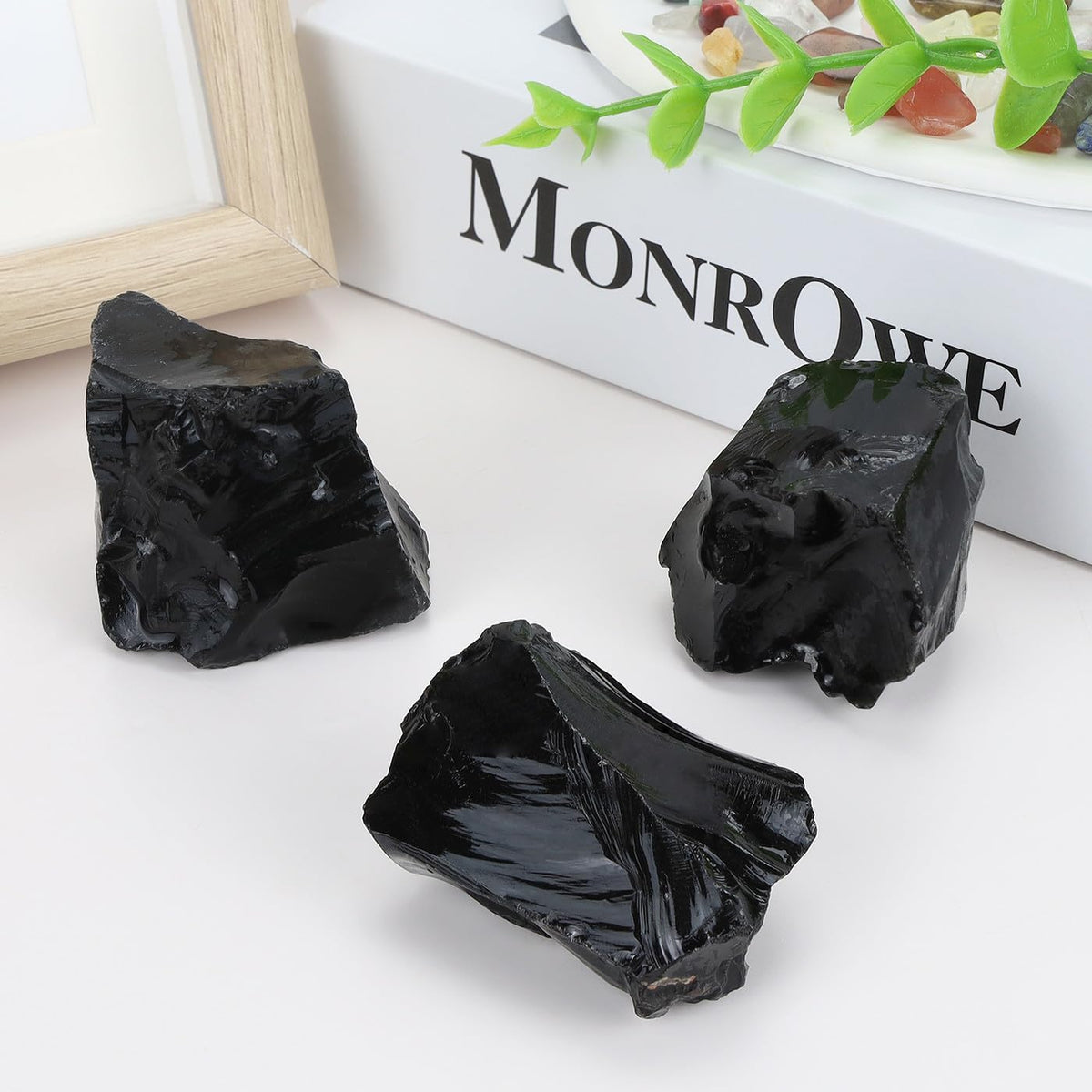 XIANNVXI Obsidian 1.8-2.2" Large Raw Crystals and Healing Stones Natural Rough Crystal Rocks for Decor Gifts Tumbling Cabbing Polishing Fountain Rocks 1PCS