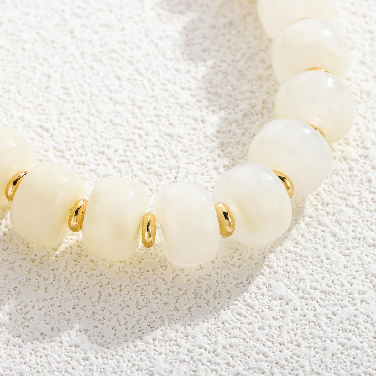 ENSKEFEN Beige Chunky Beaded Bracelets for Women Trendy Cream White Acrylic Resin Beads Bracelet Adjustable Statement Bracelet Boho Summer Jewelry