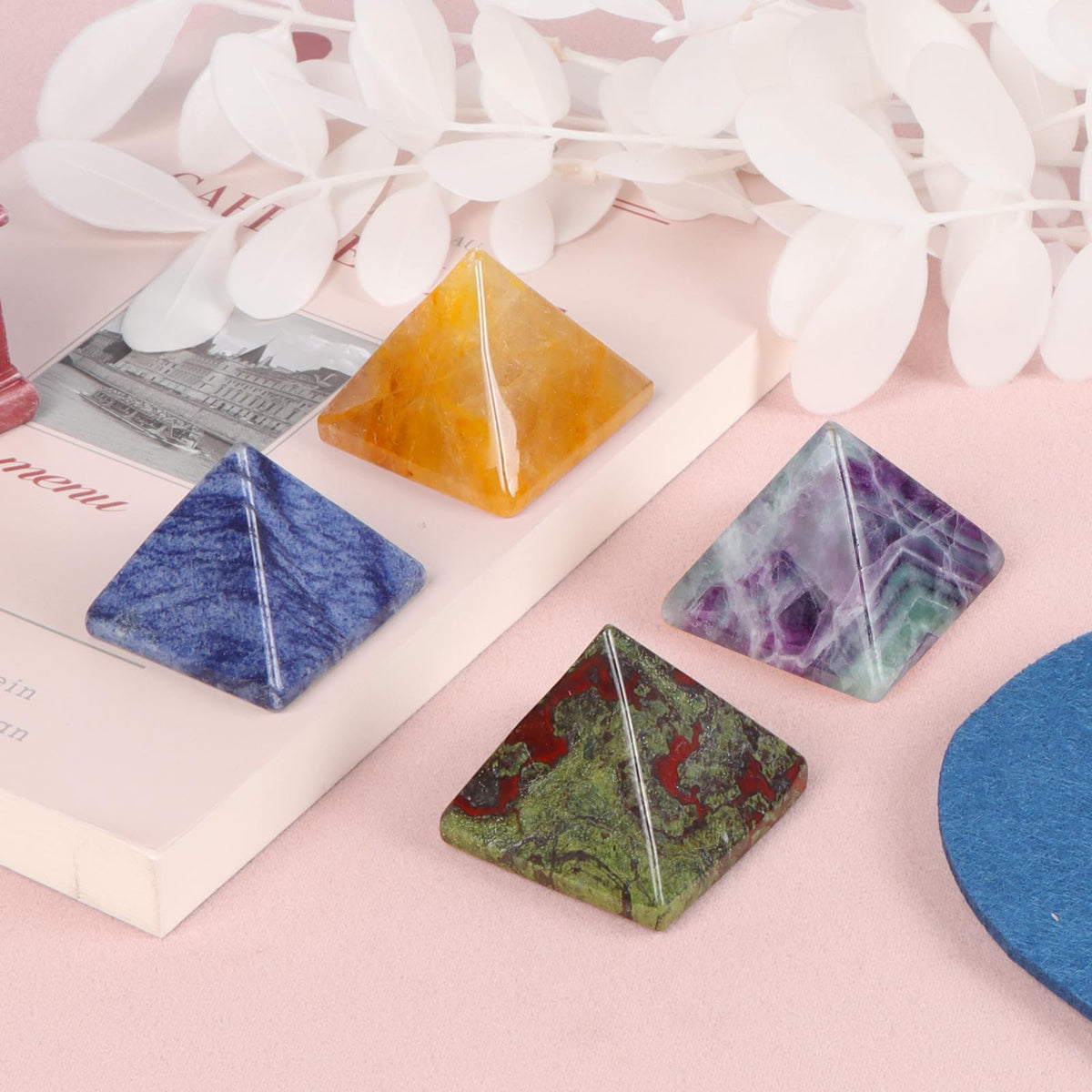 Hxswkk Crystal Pyramid 1.6" Golden Healer Orgone Pyramid for Positive Energy Success Yellow Hematoid Quartz Healing Chakra Stone - Reiki, Chakra, Anti-stress Handmade Spiritual Gift Citrine