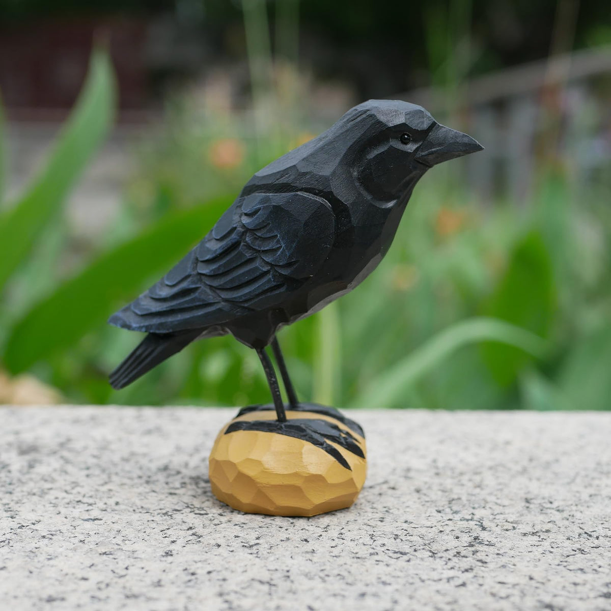 DinNingNing Wood Crow Figurine Black Raven Decor Small Animal Statues Carving Sculpture Ornament Bird Gifts