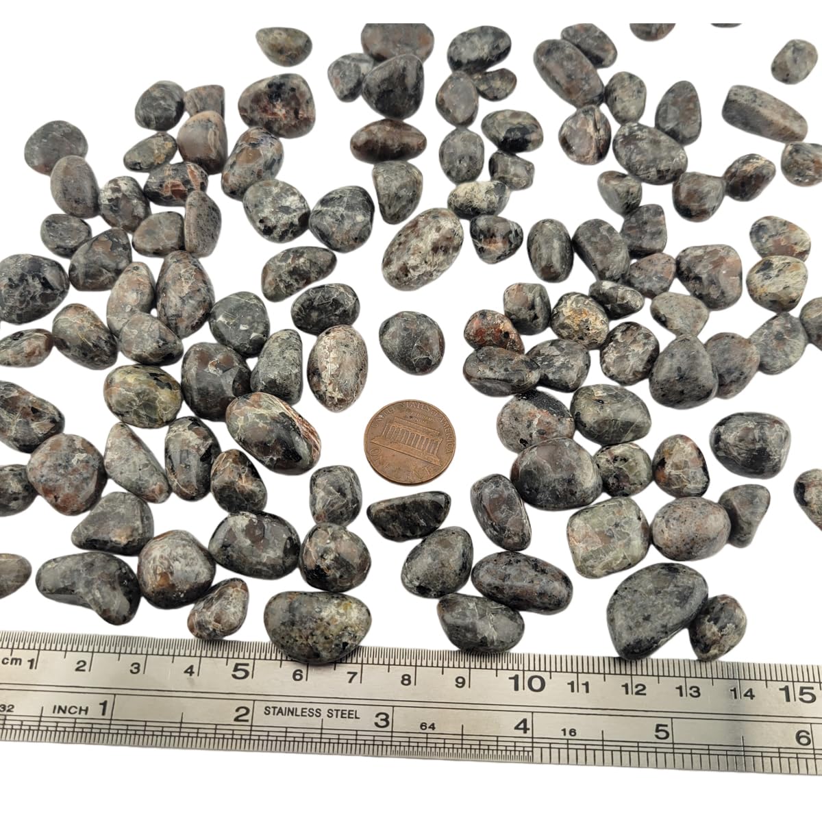 1,000 Carats Flame Yooperlite Handpicked Tumbled Stones Crystals Chips 0.2''-0.5'' Bulk Pocket Stones for Healing, Reiki, Meditation, Witchcraft and Home Decorations (Flame Yooperlite)