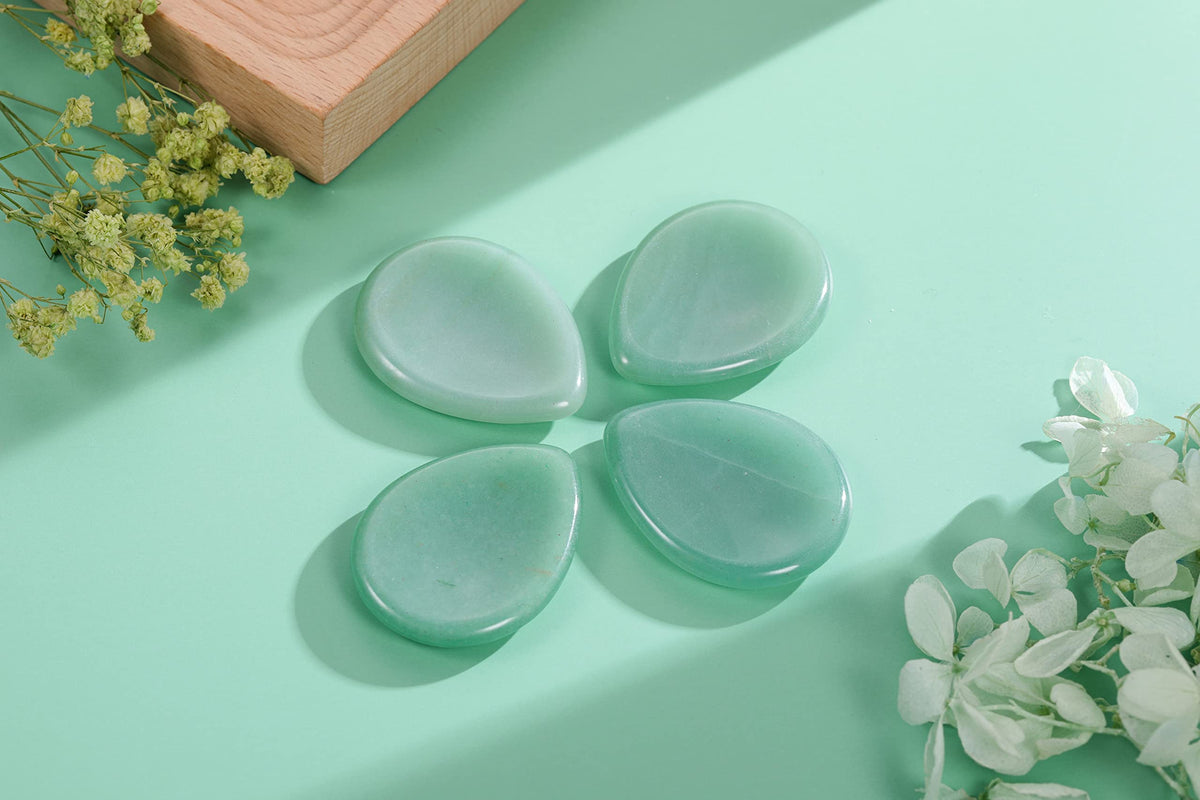 CrystalTears Green Aventurine Crystal Worry Stone Thumble Polished Healing Crystals Pocket Palm Stone Thumb Worry Stones for Anxiety Stress Relief Crystal Therapy