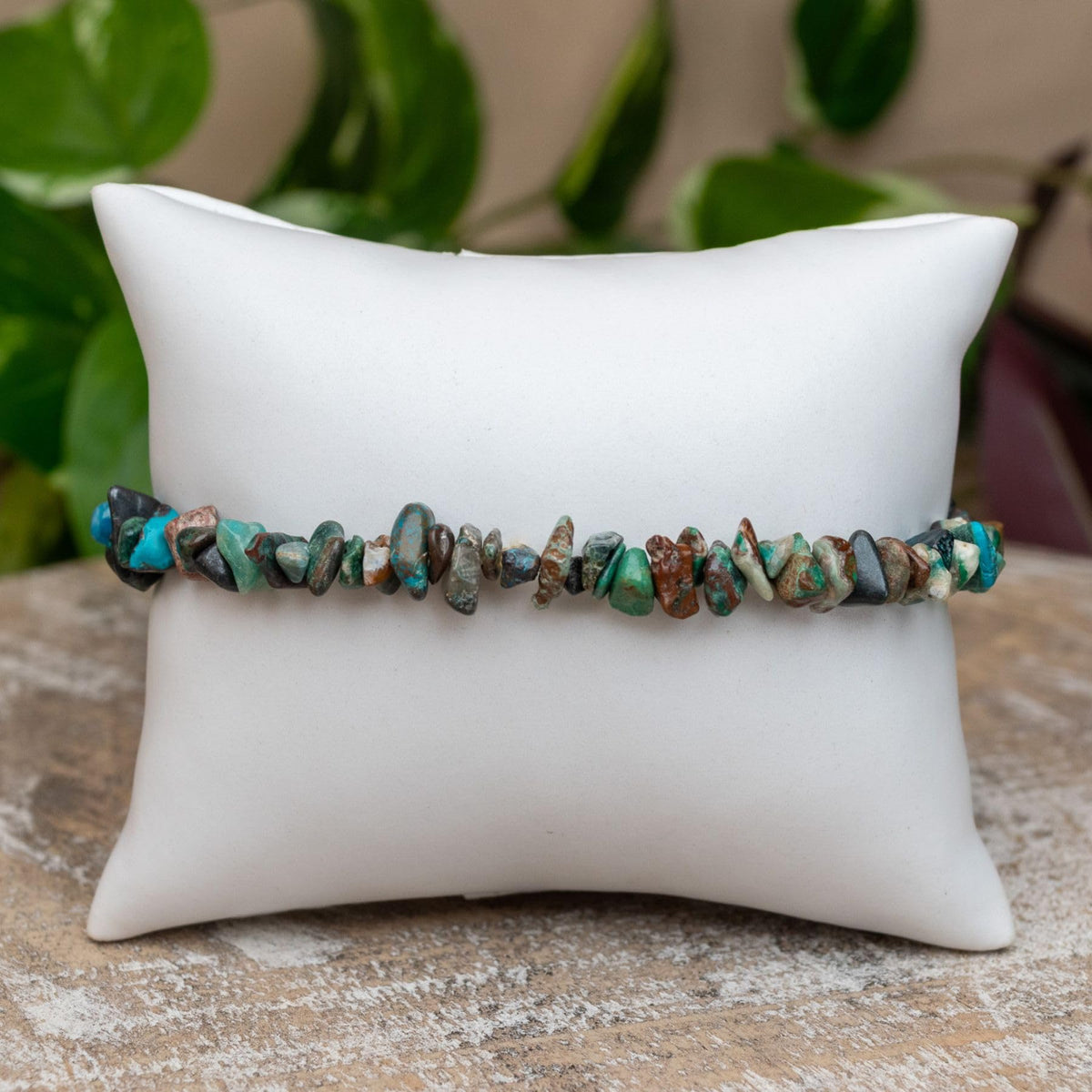 Down To Earth Chrysocolla Natural Gemstone Bracelets, Chakra Crystal Healing Chip Stretch Bracelets, Gemstone Polished Irregular Crystals, Crystal Irregular Chips Beads Stretch Bracelets (Chrysocolla)