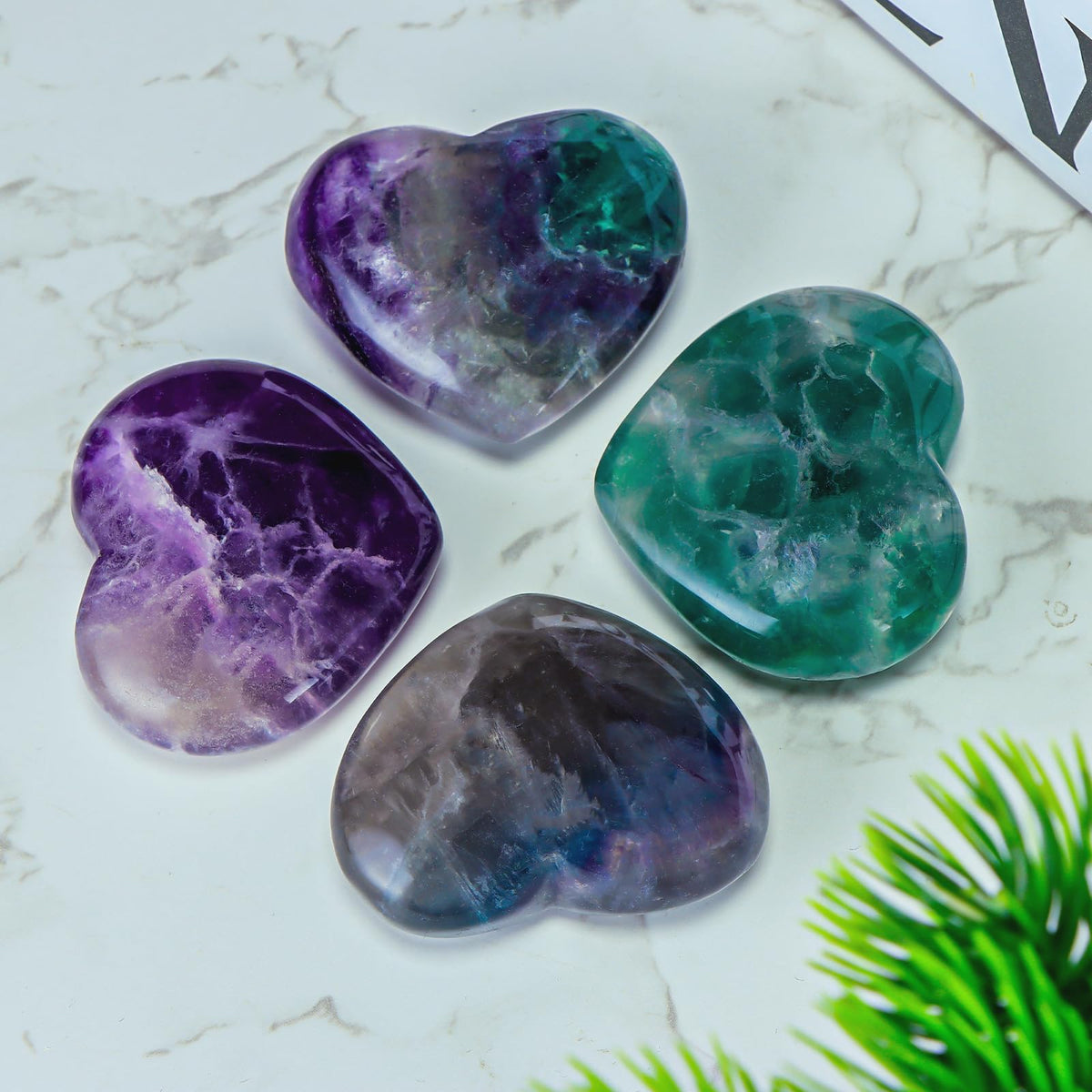 LEADGEM Rainbow Fluorite Heart Crystal Worry Stone for Anxiety Healing Heart Shaped Rock Stone Meditation Reiki Gifts Home Decor