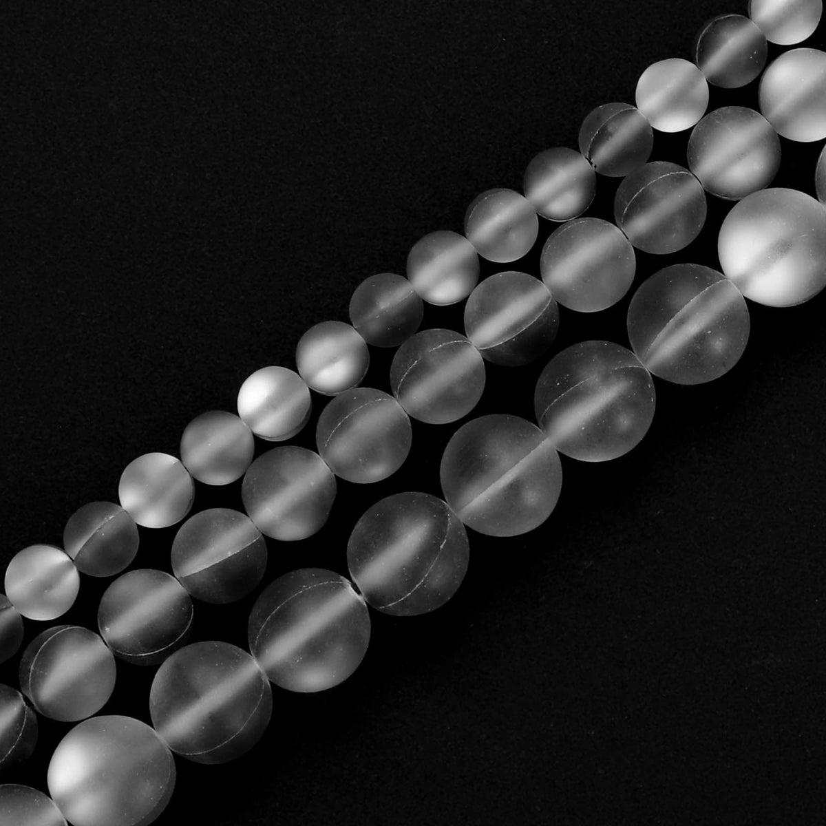 uxcell Matte Crystal Glass Beads 8mm Synthetic Frosted Shining Semi-Precious Round Loose Beads Synthetic Moonstone for Jewelry Making DIY Bracelet, Gray Silver