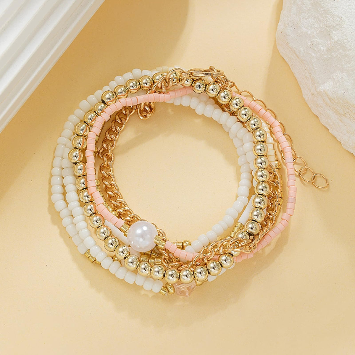 Harry and Henry Gold Beaded Bracelets for Women Gold Pearl Elegant Stackable Bracelets Set Trendy Jewelry Gifts Birthday Valentines Day Gifts for Women