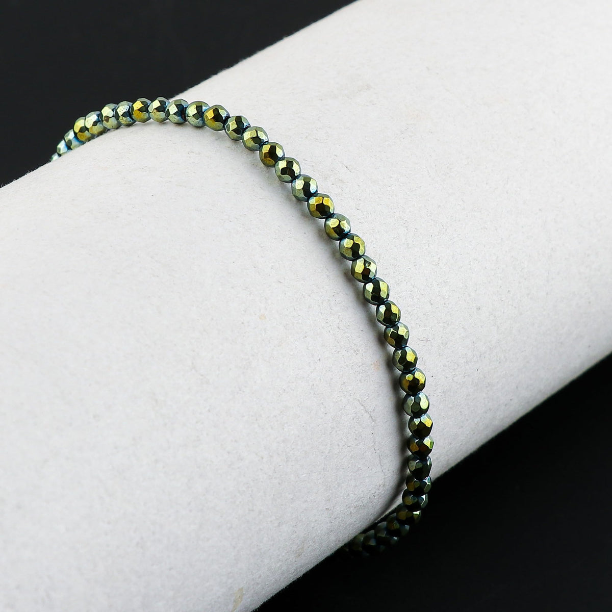 CRYSTALINES Genuine Green Hametite Gemstone Bracelet, Faceted Beads Stones, Hypoallergenic Handmade Boho Jewelry for Women, Healing Crystals, Adjustable Silver Chain 7+1inch, Birthday Gift