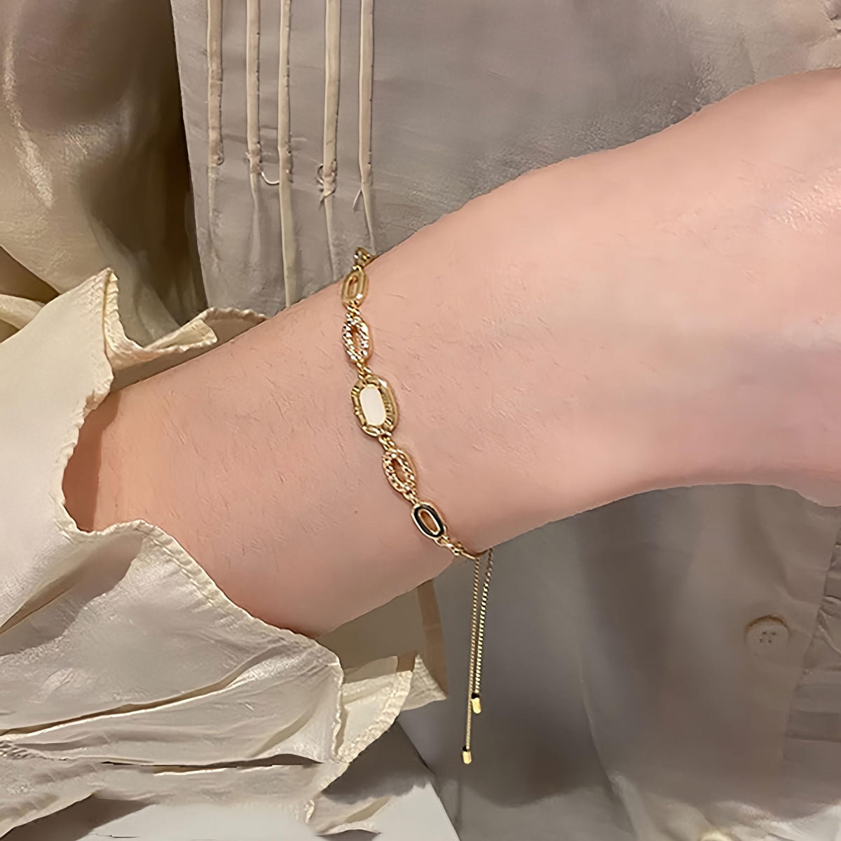 Women's Link Bracelets Dainty Adjustable Bracelets for Women Rhinestone Wedding Jewelry Yellow Gold