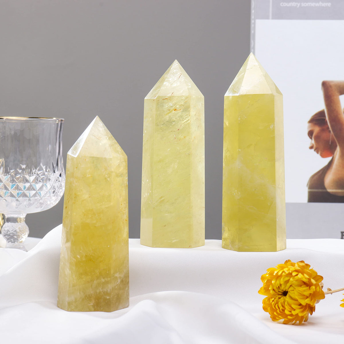 Runyangshi Large Citrine Natural Healing Crystal Wand 4.72"-5" Blue-Veins Stone Quartz Tower 6 Faceted Single Point Crystals Prism Wand for Meditation Reiki Chakra Therapy Home Decor Gift