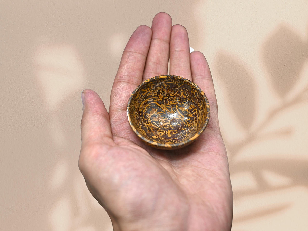 Mariyam Jasper Crystal Bowl - 2 Inch Decorative Bowls for Room and Home Decor - Gemstone Healing Crystals for Elegant Display, Positive Energy Balance and Gift