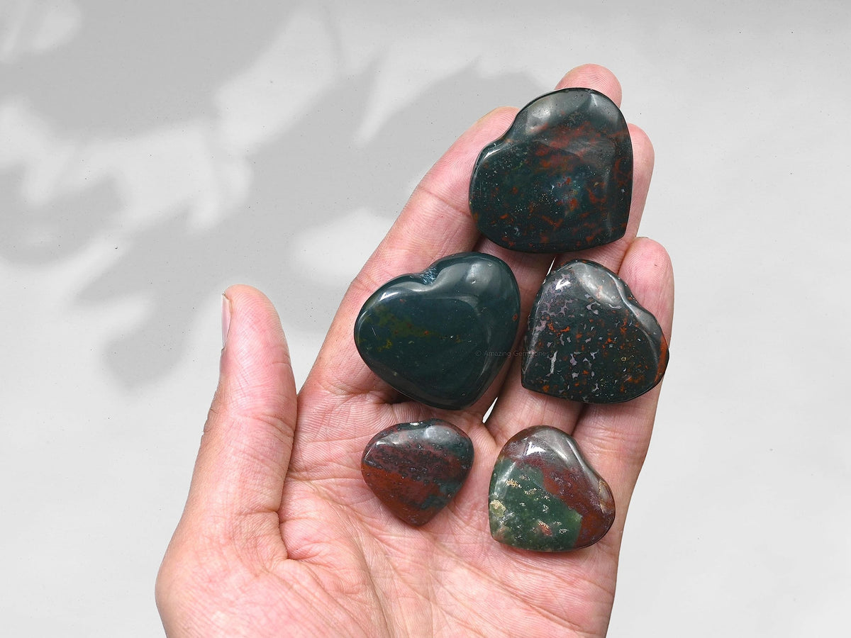 Amazing Gemstone Bloodstone Stone Heart - Pack of 2 Crystal Heart Stones Rocks - Corazones De Piedra Crystals and Healing Stones Heart Shaped Crystal - Stocking Stuffers Gifts