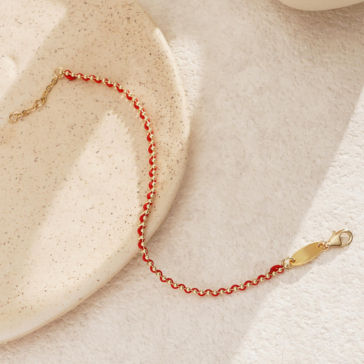 LEGENSTAR Gold Bracelet for Women 18K Gold Dainty Plated Lucky Bracelet for Women Handmade String Interwoven with Gold Chain Adjustable Length Simple Gold Bracelet Fashion Accessory