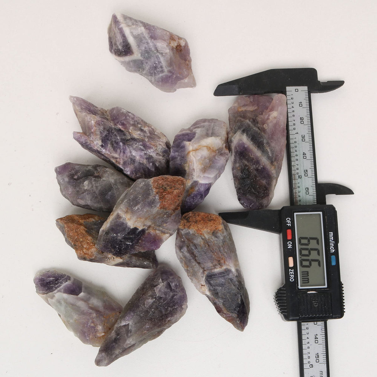 REAL-GEMS Natural Raw Healing Crystals Rough Stones for Tumbling, Cabbing, Polishing, Wire Wrapping, Wicca & Reiki Crystal Healing, Mix Gemstones,7 Chakra (Violate Amethyst)