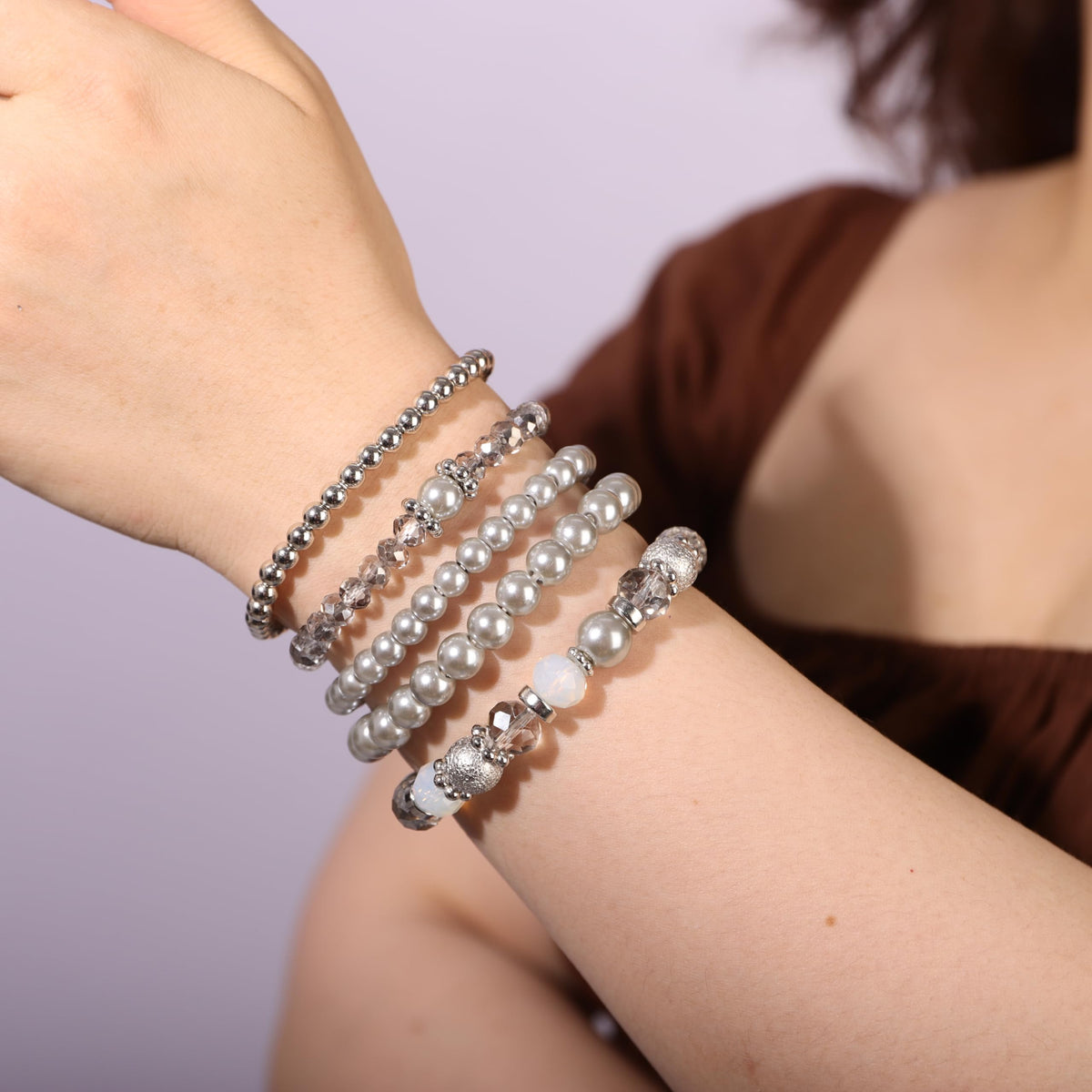 Sither Beaded Pearls Bracelets Pack for Women Boho Laryed Stretch Bracelet Jewelry Set for Halloween Christmas Gift (silver)