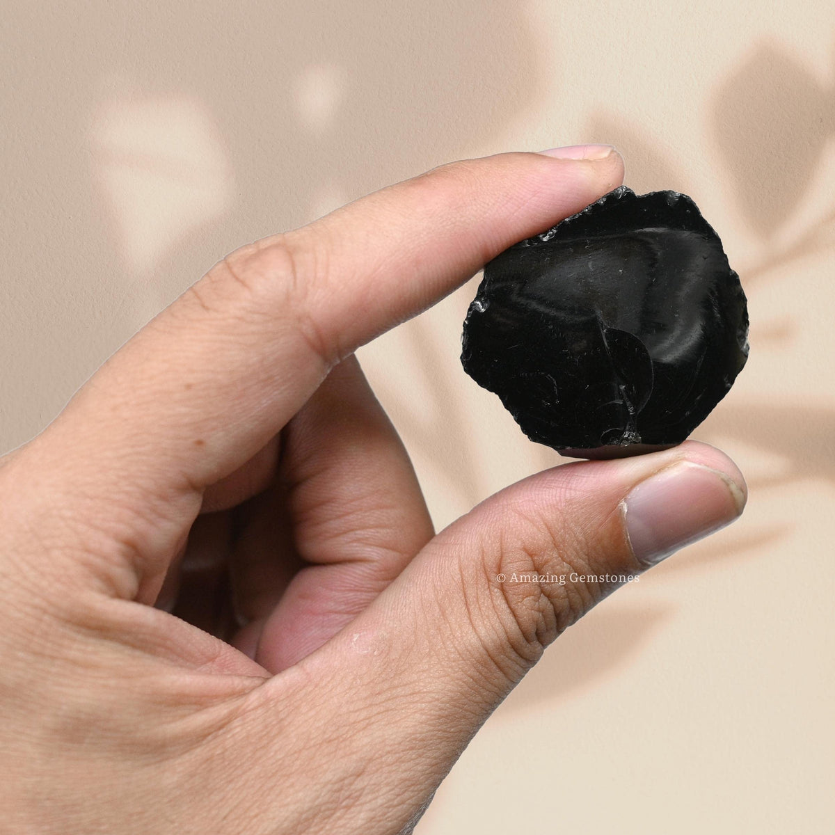 Amazing Gemstone Black Obsidian Raw Crystals and Healing Stones, Natural Rocks for Tumbling and DIY Raw Stones and Crystals (1 Piece)