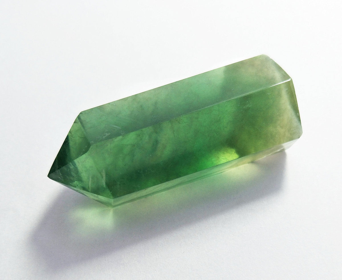Green Fluorite Healing Stone Wand Pointed & Faceted Prism Bar for Reiki Chakra Meditation Therapy Deco
