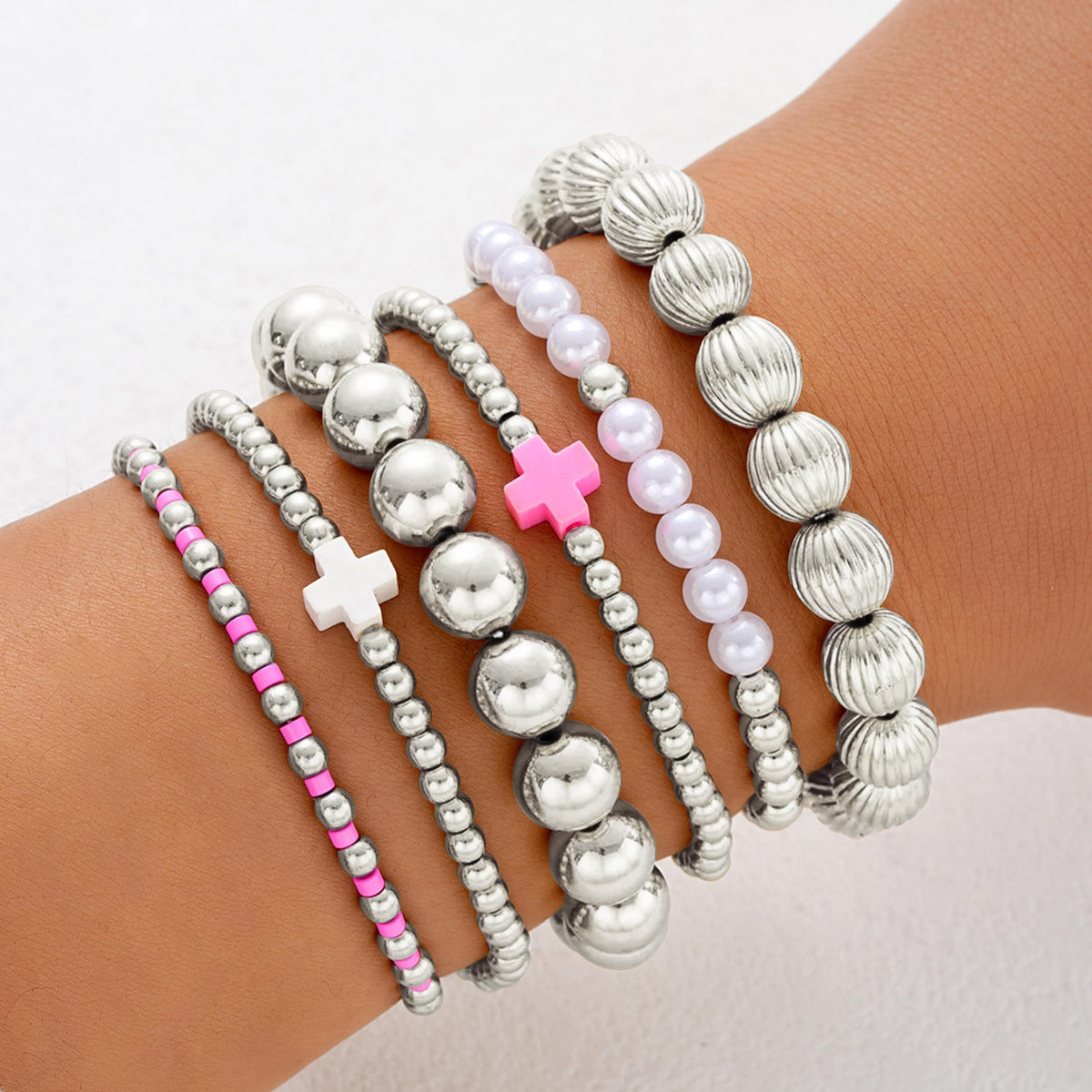 Harry and Henry Gold Beaded Bracelets for Women Gold Pearl Elegant Stackable Bracelets Set Trendy Jewelry Gifts Birthday Valentines Day Gifts for Women